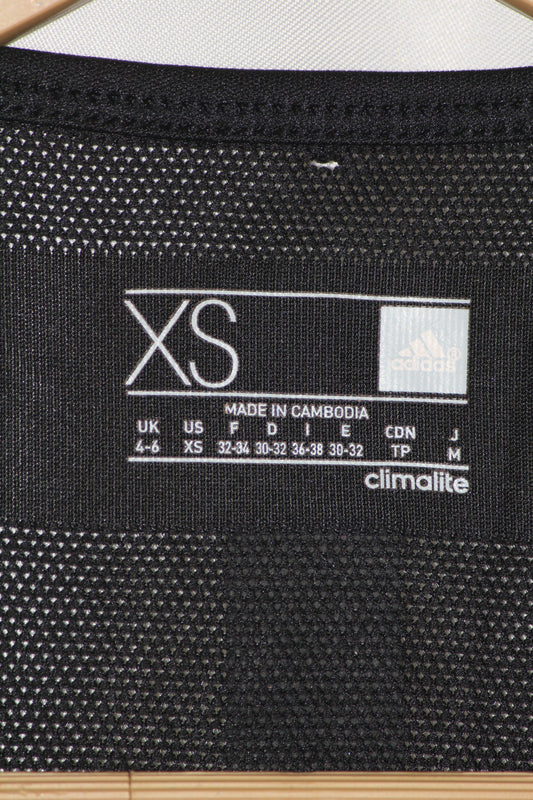 Adidas Black Tank Top – XS (Sporty & Lightweight)