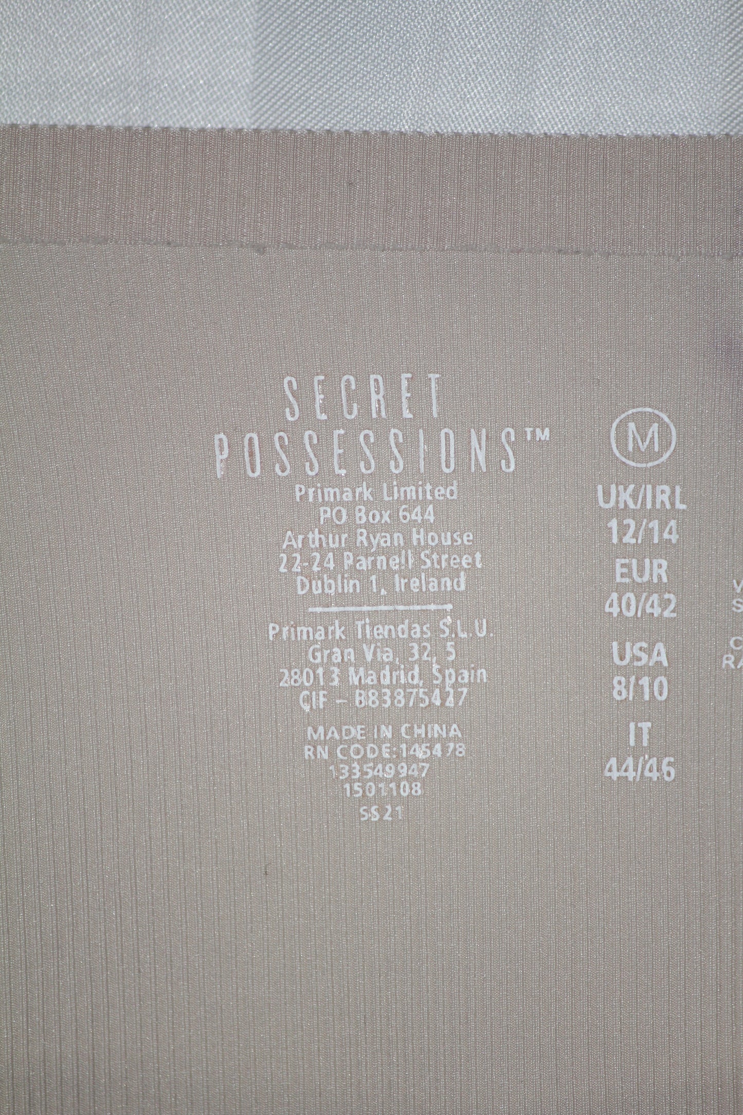 Secret Possessions Creamy Tank Top – Medium (Chic & Soft)