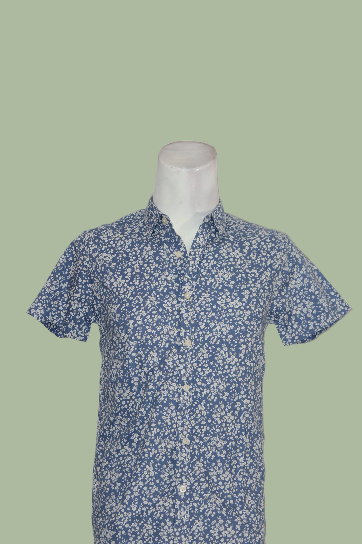 Cedar Wood State Blue Floral Button Down Shirt – XS (Men)