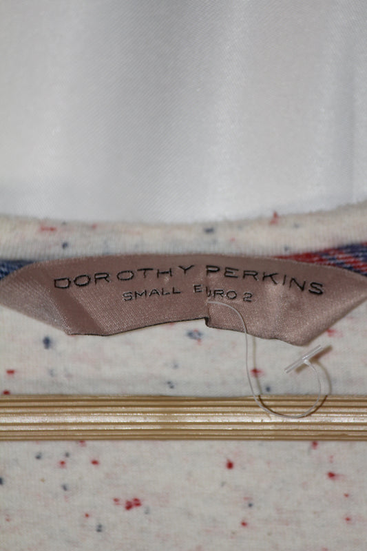 T Shirt by Dorothy Perkins