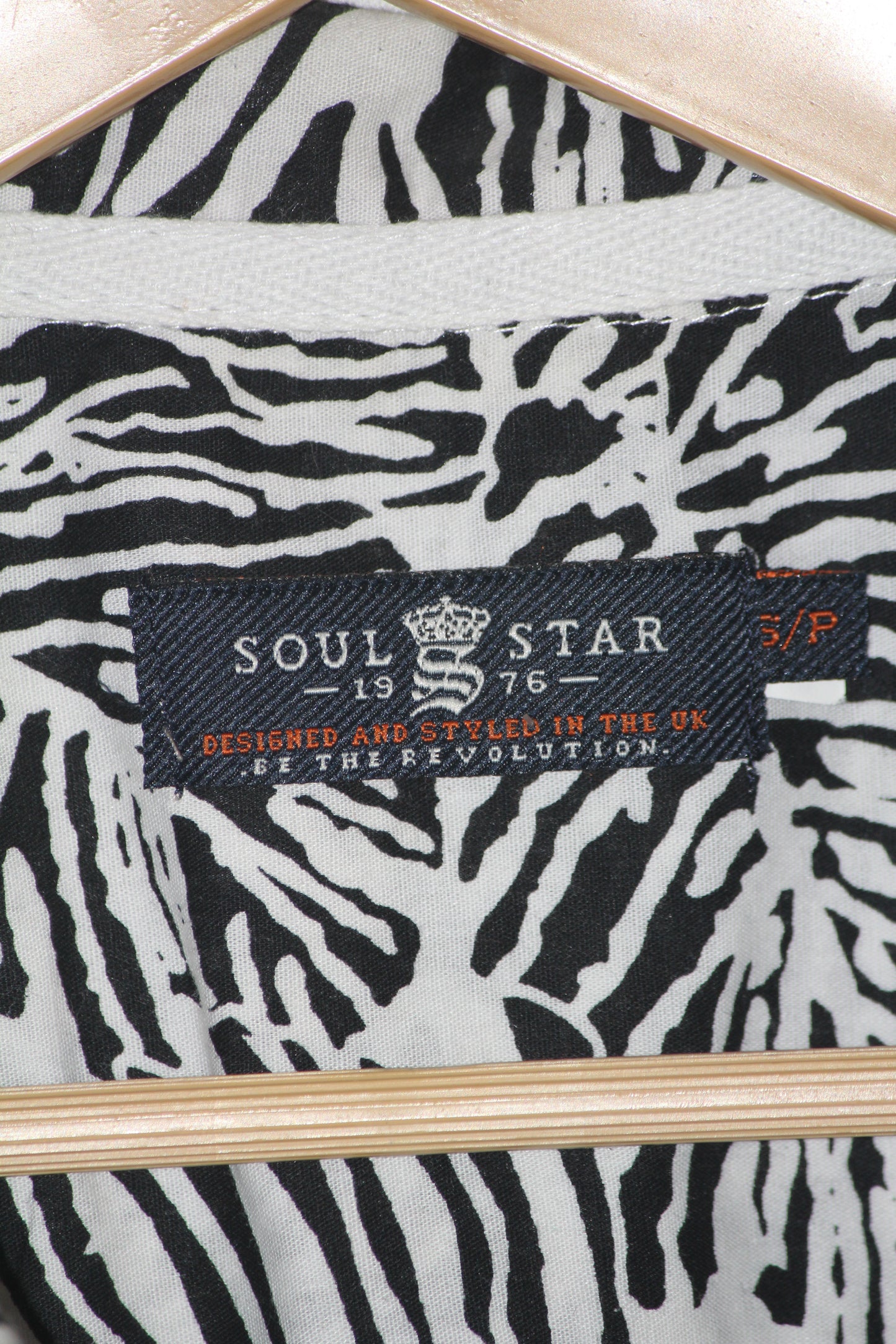 Soul Star Black & White Floral Shirt – Small