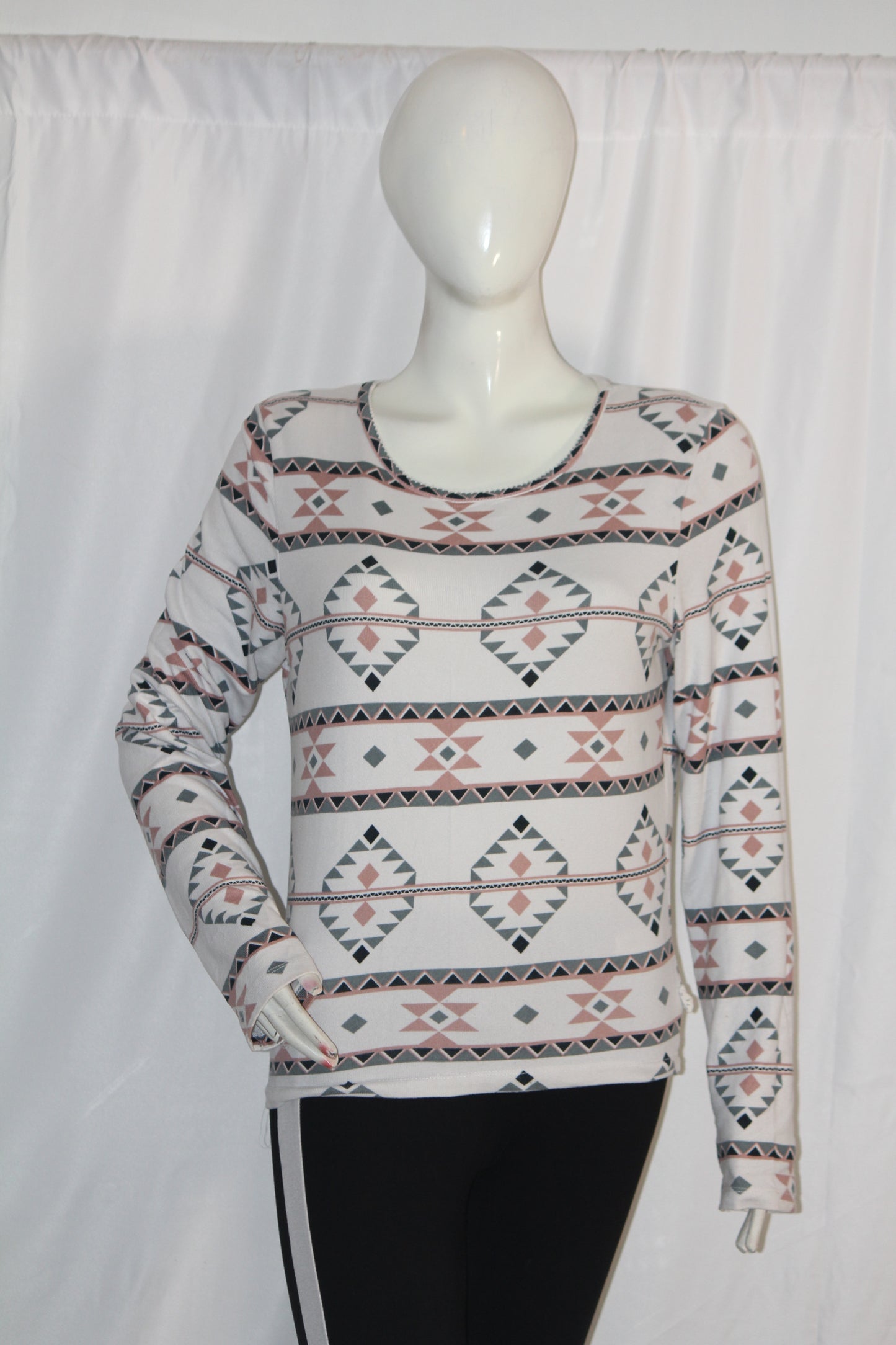 Primark White Sweatshirt with Green & Peach Design (Medium)