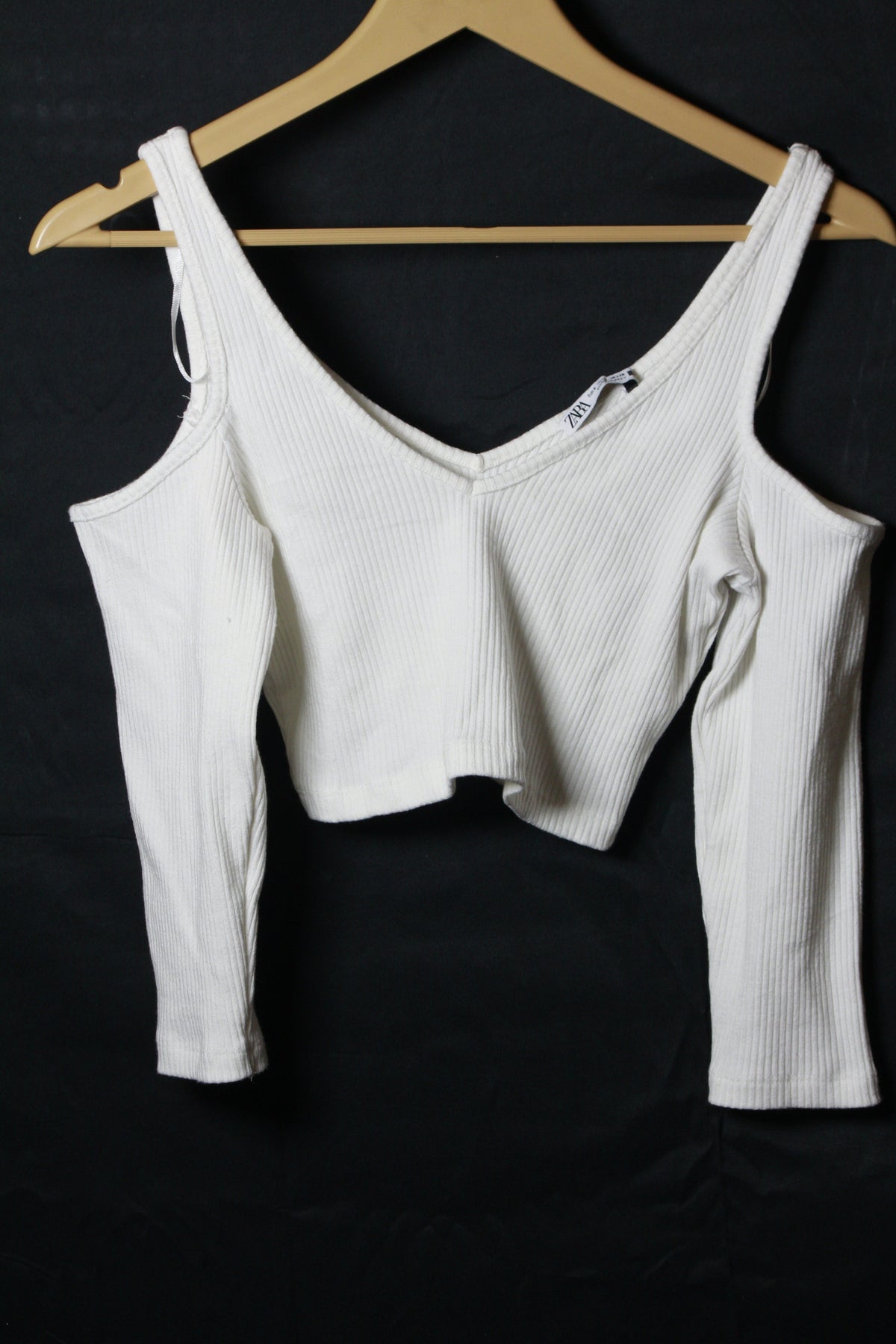 Zara White Fashionable Crop Top - Small