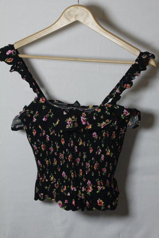 Forever 21 Black Floral Crop Top - Medium