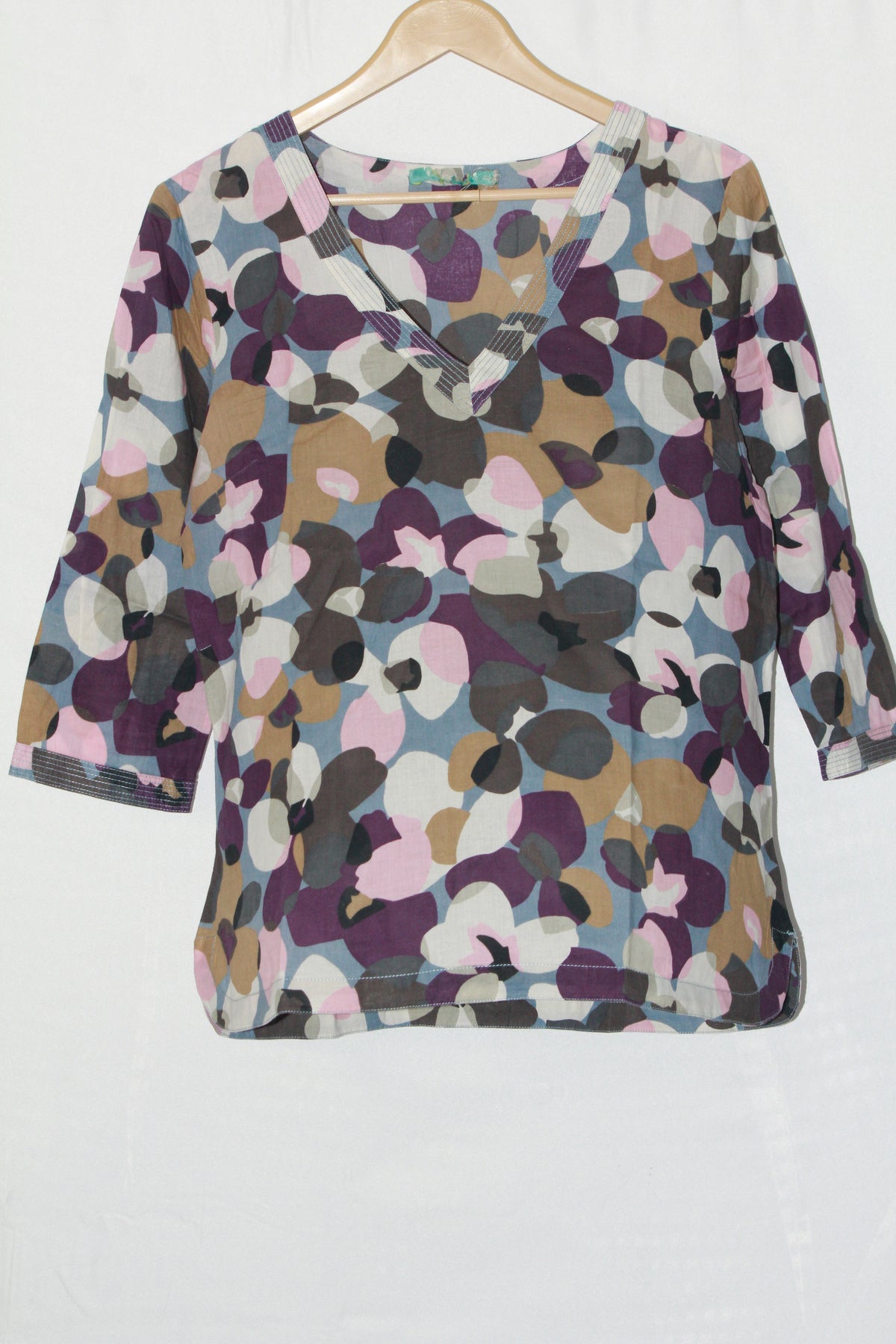 Thriftyfy Grey Blossom Full Sleeve Blouse - Medium