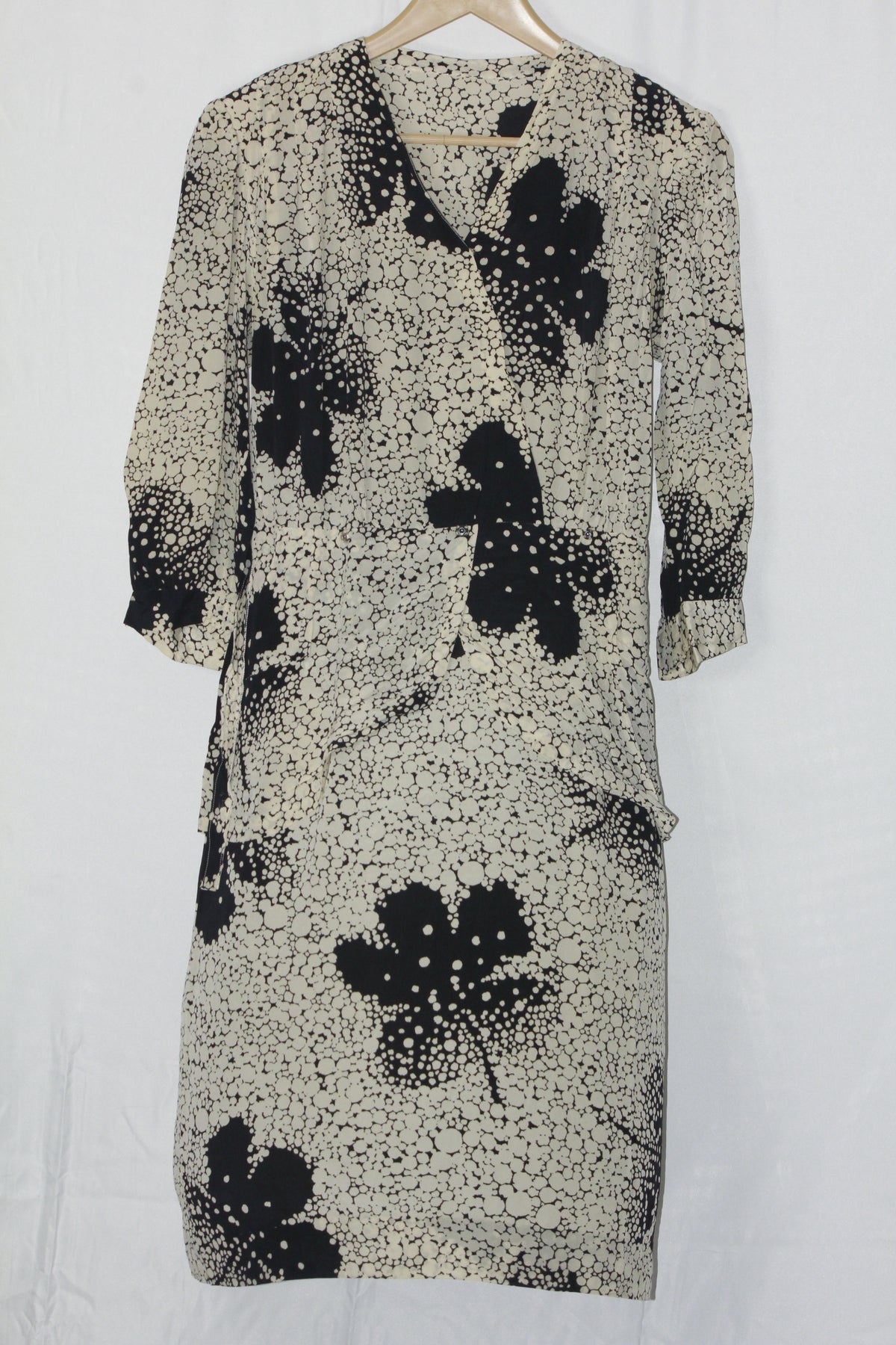 Thriftyfy Off-White Floral Dress