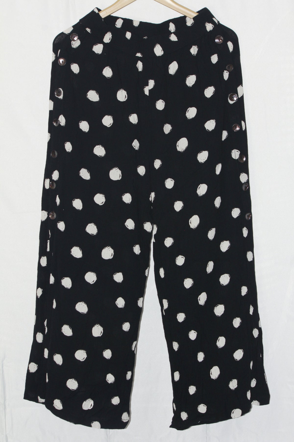 Very Black & White Open-Style Palazzo Pant (Medium)