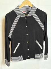 Black Essential Buttoned Jacket